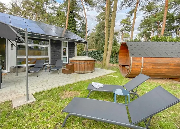 Hébergement de vacances 3 Bedroom In *