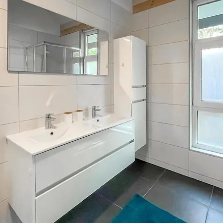 3 Bedroom In Semesterbostad *